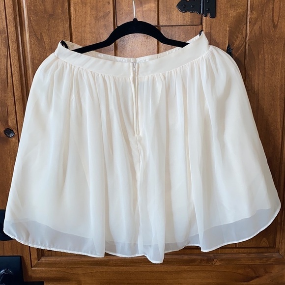 B. Smart Flirty Sheer Layered Tulle Mini Skirt - Picture 2 of 6